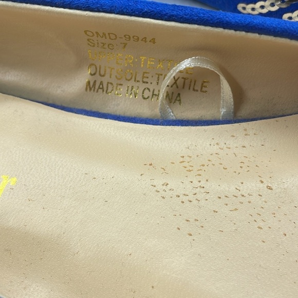 NWOB. Olivia Miller 7 Glitter Sequined Flats. - Picture 2 of 9